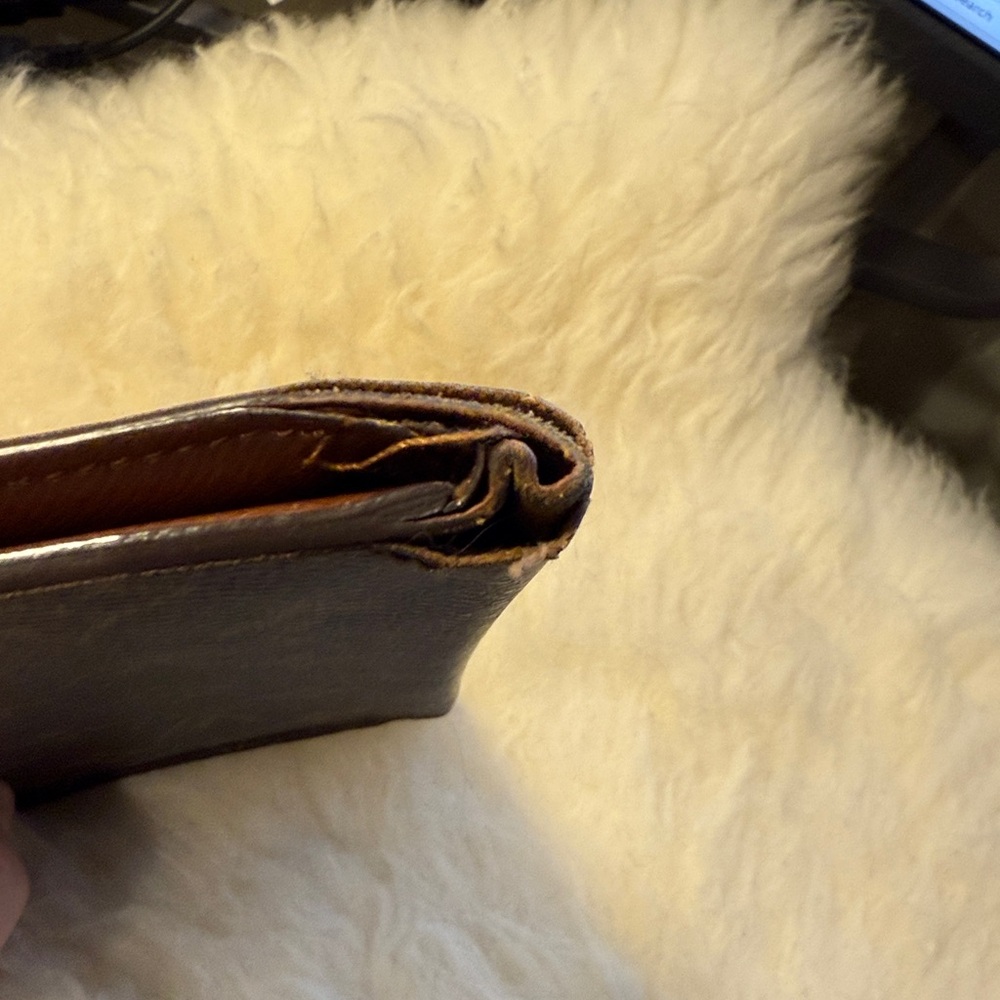 VINTAGE Louis Vuitton Monogram Wallet - Picture 8 of 11
